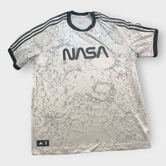 adidas Juventus x NASA Inspired LFSTLR Jersey Mens size Large JE3131 New - Picture 1 of 10